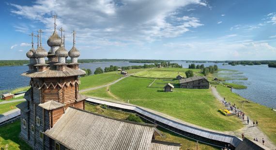 Круизы в Кижи